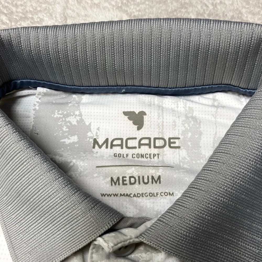 Macade small mark